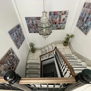 Duquesa Bed & Breakfast Γρανάδα